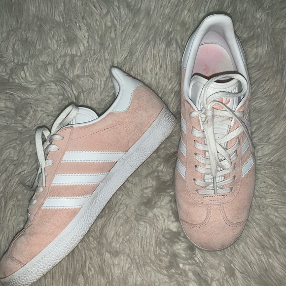 adidas gazelle pink suede